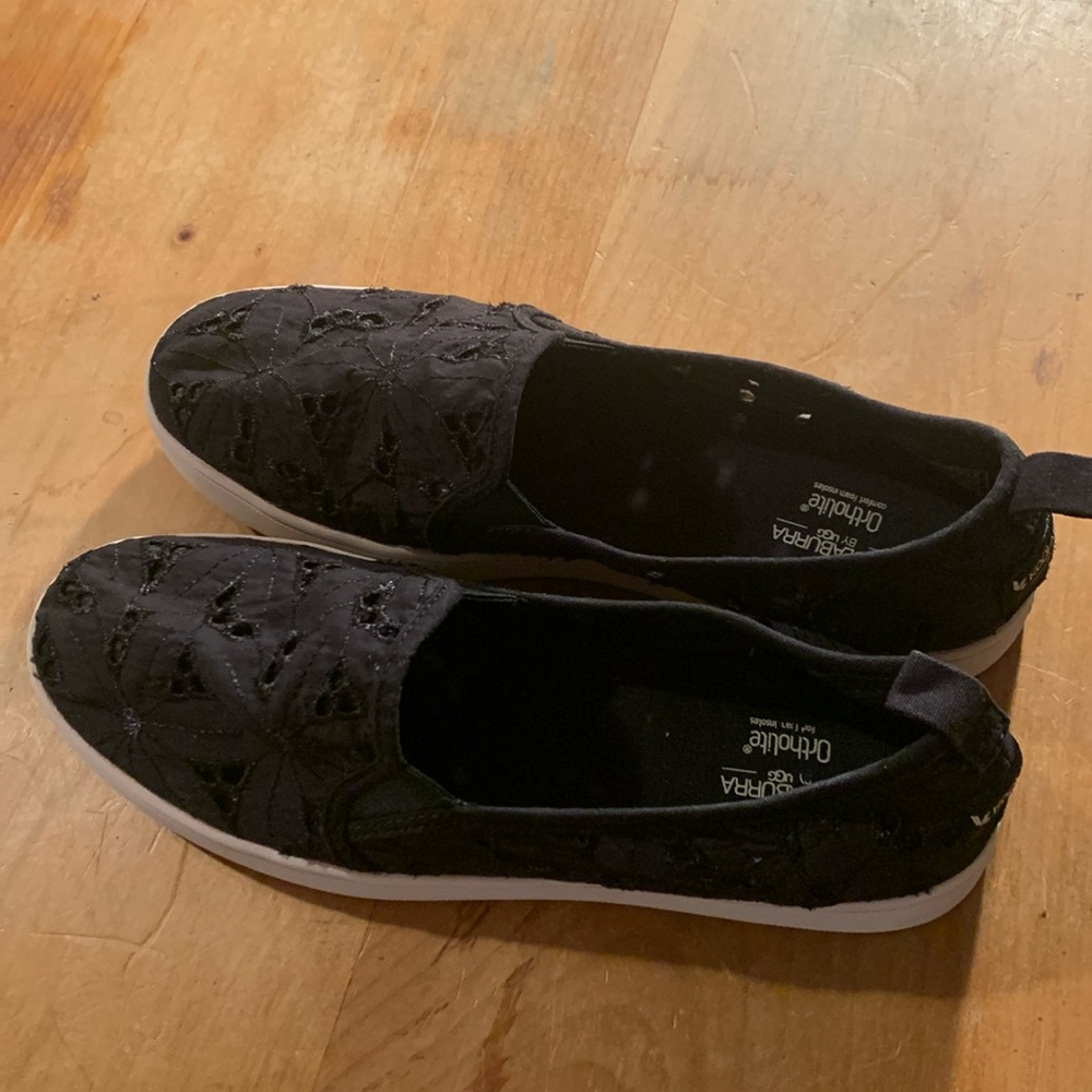 Kookaburra by UGS canvas unworn size 9 casual shoe
